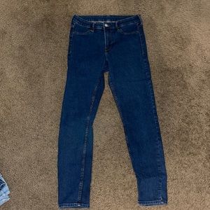 Skinny jeans
